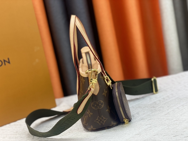 ルイヴィトンバッグ内部構造